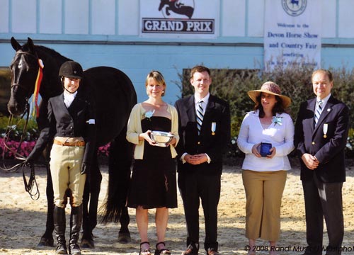 Laura Ware and Parker Reserve Champion Large Junior Hunters 16-17 2008 Devon Horse Show Photo Randi Muster