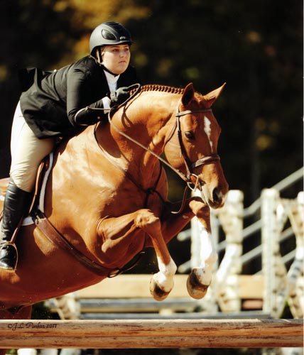 Chelsea Samuels and Brooklyn owned by Woodvale Inc Champion Adult Hunter 18-35 2011 Capital Challenge Photo JL Parker