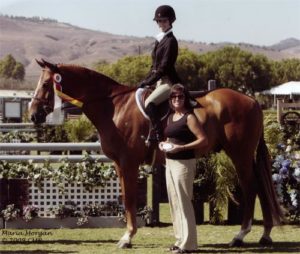 Azian owned by Fastball Farm Reserve Junior Hunter Finals Photo Captured Moment