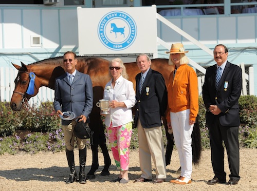 Laura Wasserman's Boss ridden by John French 1st Year Green Hunter 2015 Devon Horse Show_Photo The Book LLC