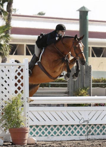 Montana Coady and Winnetoe 2013 USEF National Reserve Champion Amateur Owner Hunter 3'6" 18–35 Photo Rick Osteen