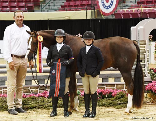 Stella Wasserman and Benetton Reserve Champion Large Pony Hunter 2017 Capital Challenge Photo by McMillen