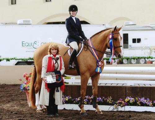 Lucy Davis on Patrick Winner ASPCA Maclay 2009 Del Mar National Photo Osteen