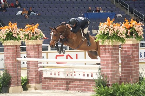 John French and Overseas owned by Laura Wasserman Champion Regular Working Hunter 2006 Washington International Horse Show Photo Al Cook