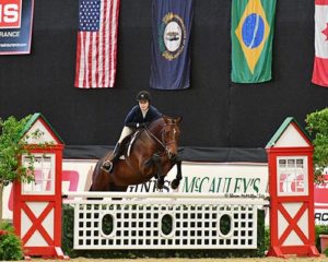 Katherine Dash and Boss owned by Laura Wasserman 2017 Washington International Photo Shawn McMillen