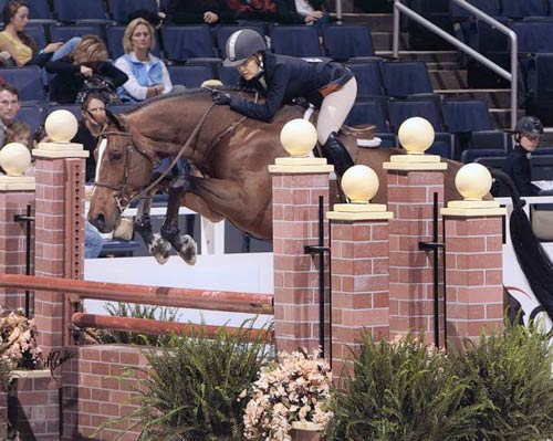 Laura Wasserman and Overseas Amateur Owner Hunters 36 & Over Washington International Photo Al Cook