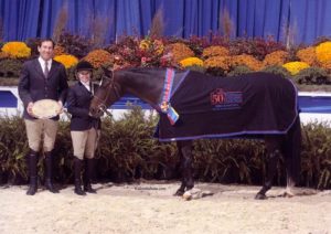 Leslie Steele and Smitten owned by Stephanie Danhakl Grand Hunter Champion 2008 Washington International Photo Al Cook