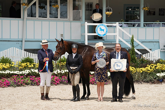 Virginia Fout and Carma 2018 Devon Horse Show Amateur Owner Hunter 3'3" Over 35, Champion Photo by The Book LLC