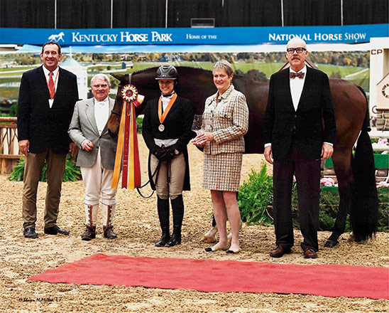 Virginia Fout and Cristiano 2017 National Horse Show Amateur Owner Hunter 36 & Over, Reserve Champion Photo by Shawn McMillen