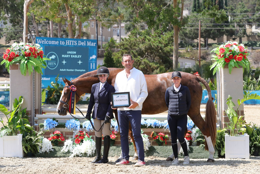 Mary Easley and Union, with Archie Cox and Karli Postel Champion Adult Amateur Hunter 2025 HITS Del Mar Summer