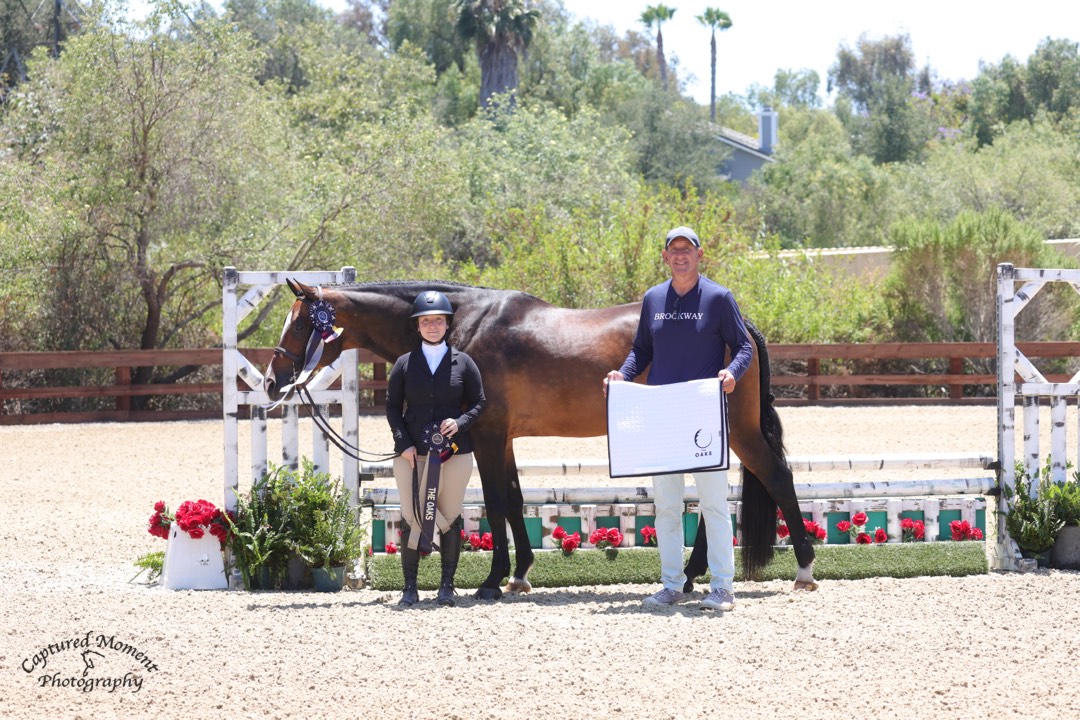 Sophie Cohen and Christopher Robin Champion Low Child/Adult Equitation 2026 Oaks Summer Tour Photo by Captured Moment