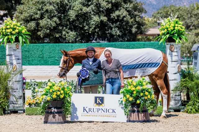 Amy Brubaker and Capoutchi Owned by Danielle Kramer Winner Children/Adult Hunter Classic 2026 Pacific Ridge Summer 2