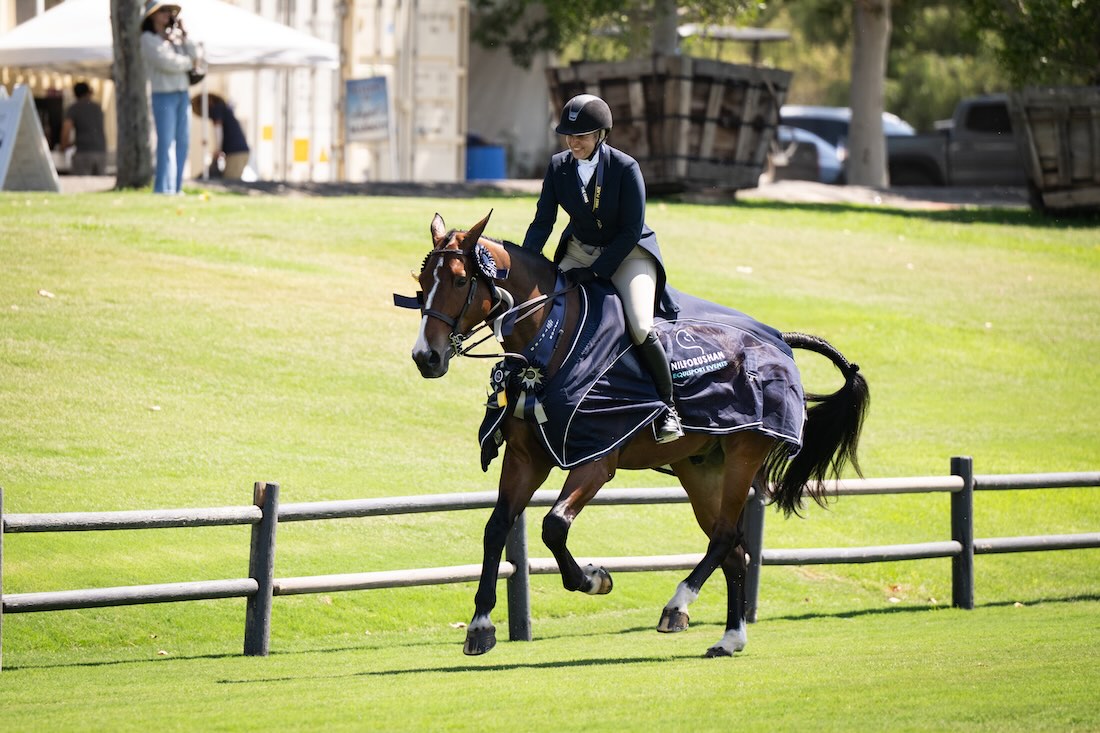 Jaime Krupnick and Troubadour High Scoring Amateur & 3rd Overall, $10,000 USHJA National Hunter Derby Jr/Am Hunt & Go Derby 2026 Oaks Summer Tour Photo by Captured Moment