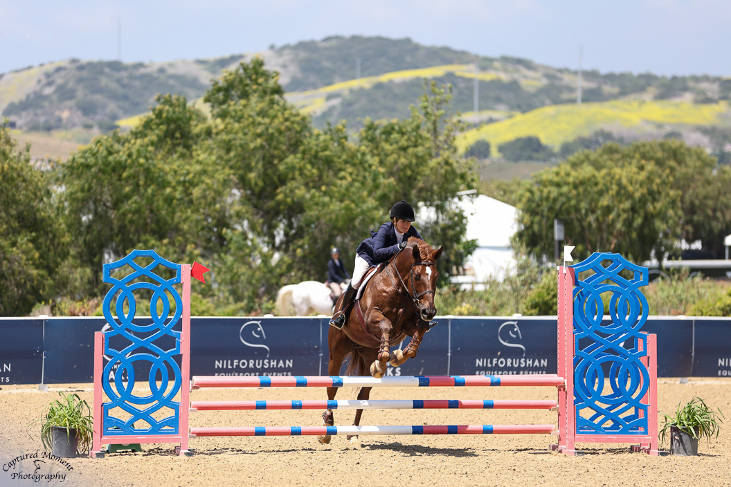 Ecole Nauber and Pistachio 2025 Oaks National Photo by Captured Moment